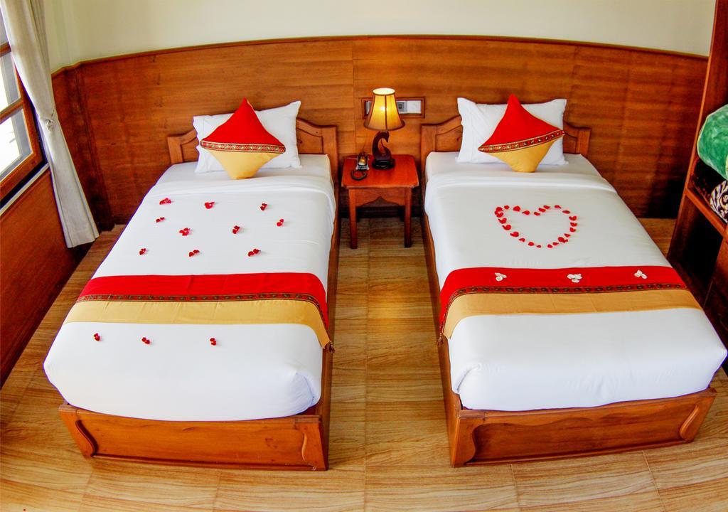 Hotel Brilliant Nyaung Shwe Eksteriør bilde